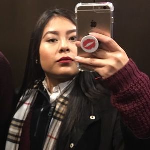 Meet your Posher, Anahi